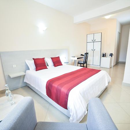 Lova Hotel アンタナナリボ エクステリア 写真